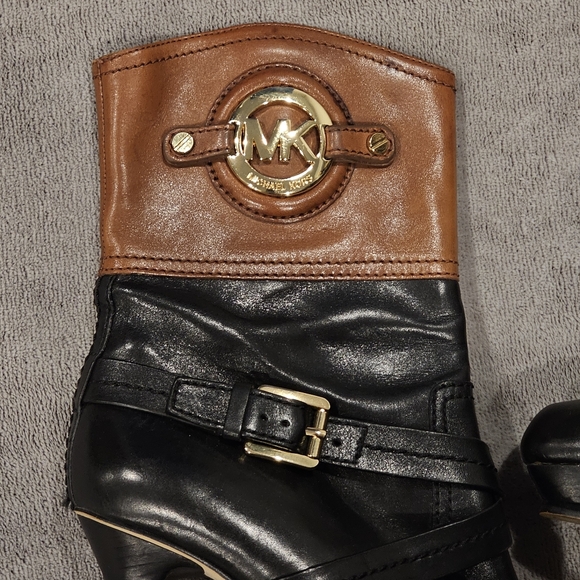 MICHAEL KORS black leather stockard 2-tone boots - Picture 6 of 11